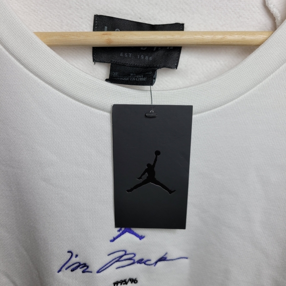 White Jordan Sweatshirt XL "I'M BACK" - Picture 5 of 5